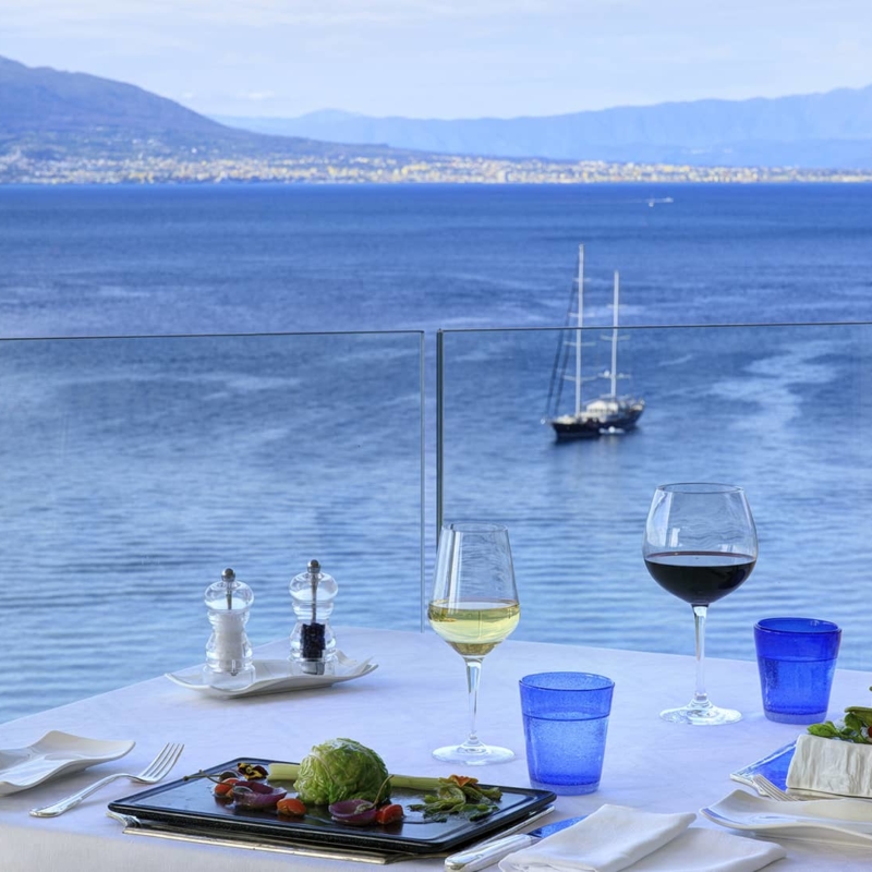 IGliciniTerrazzaRoyalfinedining