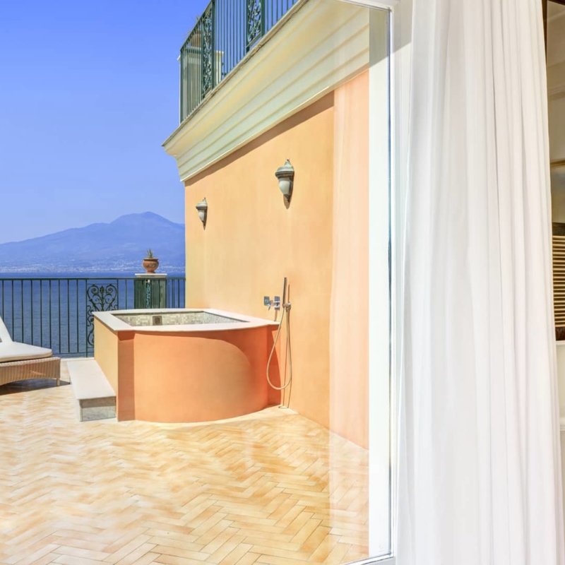 JacuzzieVistaRoyalJuniorSuite