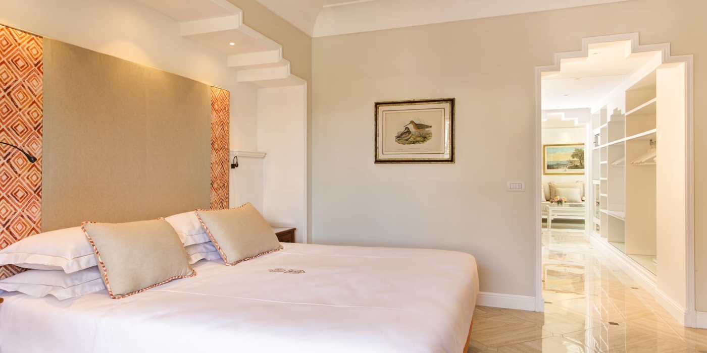LuxurySuite